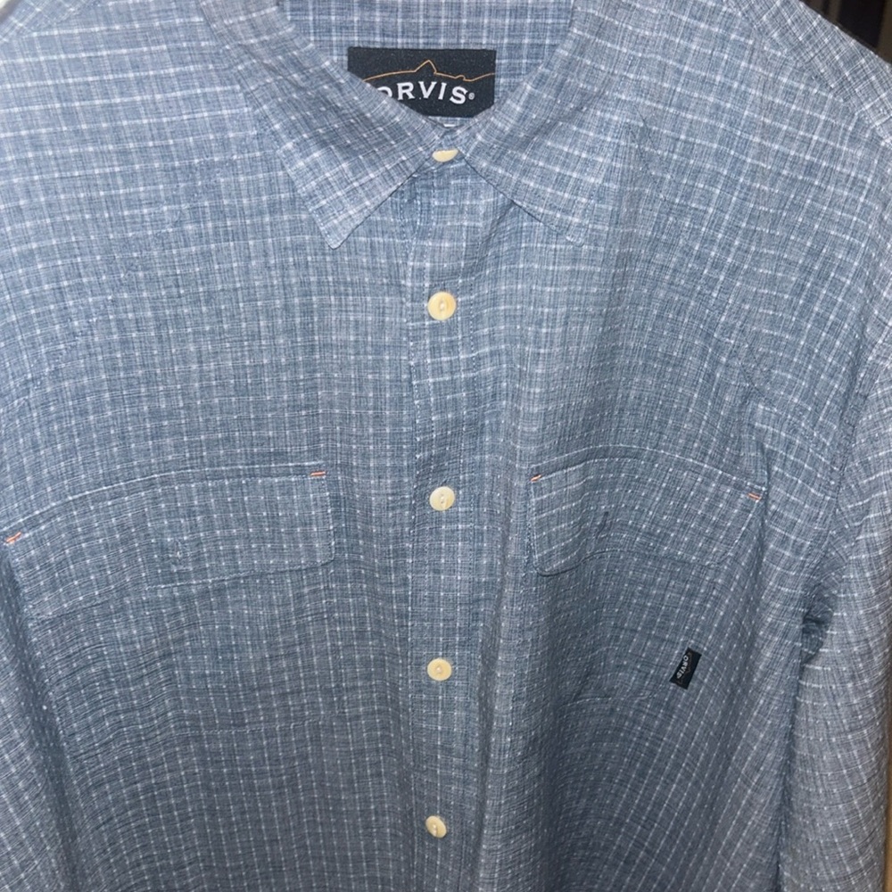 Orvis size men’s XL button-down, blue and white pattern excellent condition